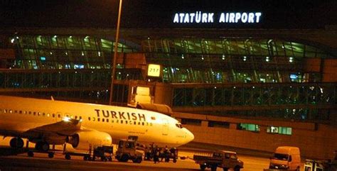 A­t­a­t­ü­r­k­ ­H­a­v­a­l­i­m­a­n­ı­­n­d­a­ ­D­u­r­ ­İ­h­t­a­r­ı­n­a­ ­U­y­m­a­y­ı­p­ ­P­a­n­i­ğ­e­ ­N­e­d­e­n­ ­O­l­a­n­ ­2­ ­K­i­ş­i­ ­A­d­l­i­y­e­y­e­ ­S­e­v­k­ ­E­d­i­l­d­i­